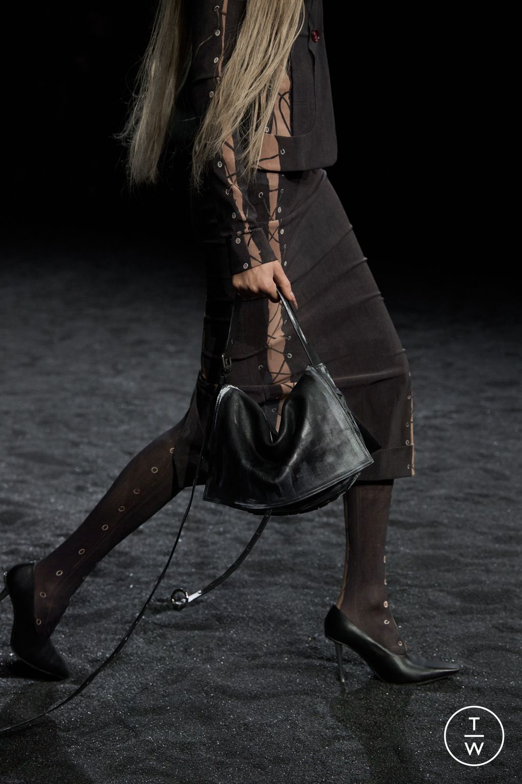Fashion Week Paris Fall/Winter 2023 look 3 de la collection Acne Studios womenswear accessories