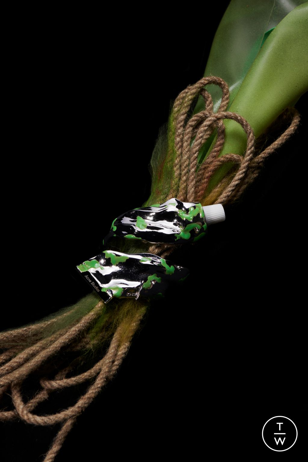 Fashion Week Paris Fall/Winter 2023 look 17 from the Acne Studios collection womenswear accessories