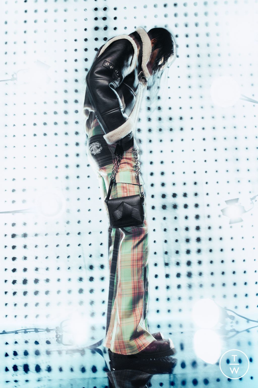 Fashion Week Paris Fall/Winter 2024 look 11 from the Acne Studios collection 男装
