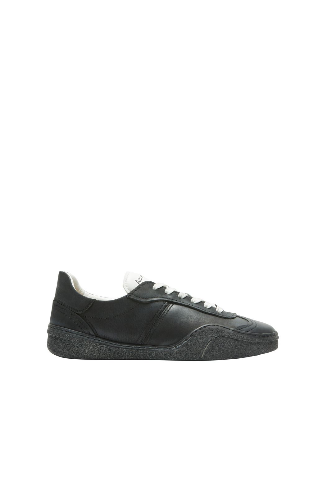 Fashion Week Paris Fall/Winter 2025 look 65 from the Acne Studios collection womenswear accessories