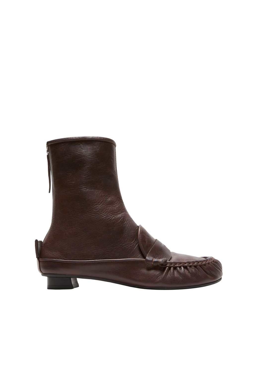 Fashion Week Paris Fall/Winter 2025 look 80 from the Acne Studios collection womenswear accessories