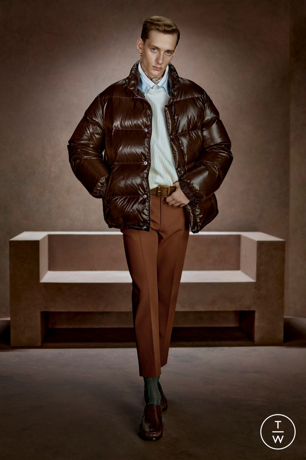 Fashion Week Paris Fall/Winter 2026 look 17 from the Acne Studios collection menswear