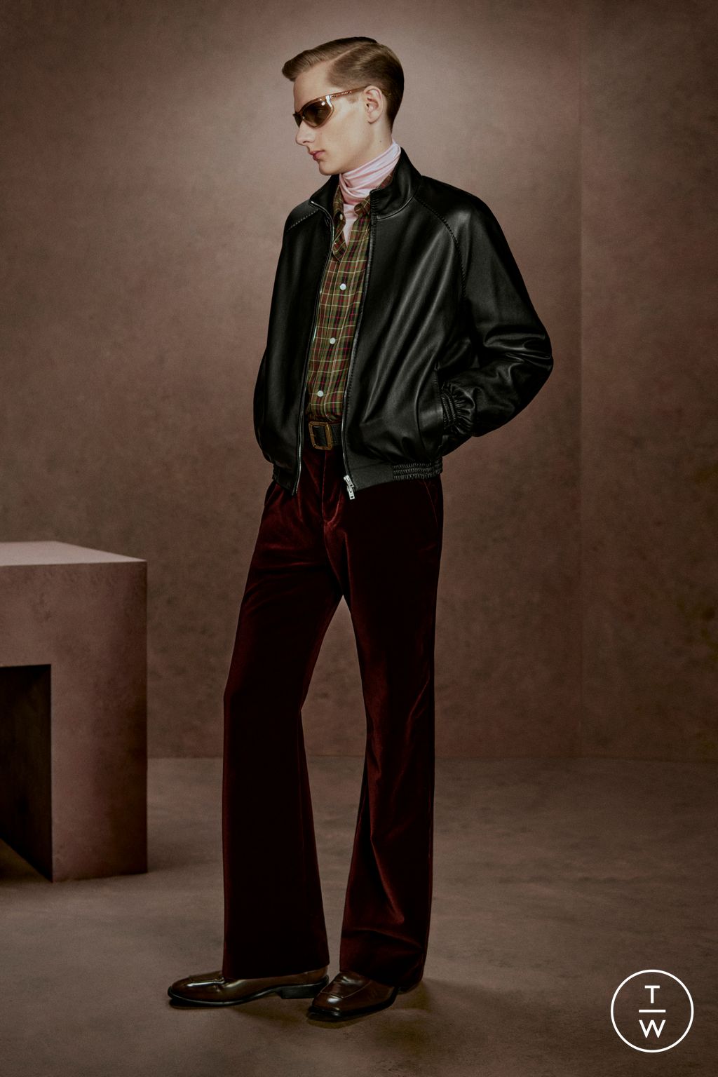 Fashion Week Paris Fall/Winter 2026 look 21 from the Acne Studios collection 男装