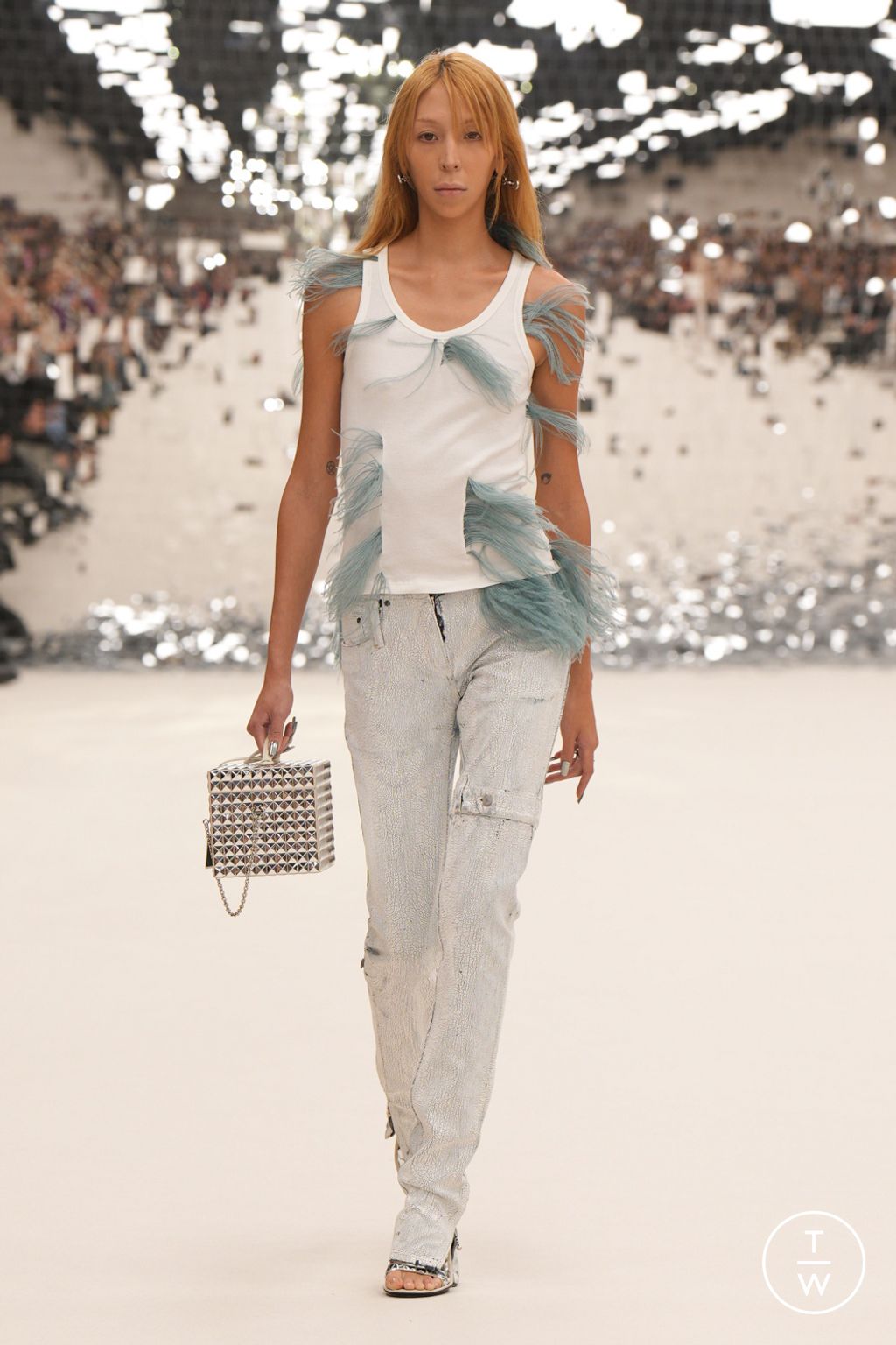 Fashion Week Paris Spring/Summer 2024 look 15 de la collection Acne Studios womenswear