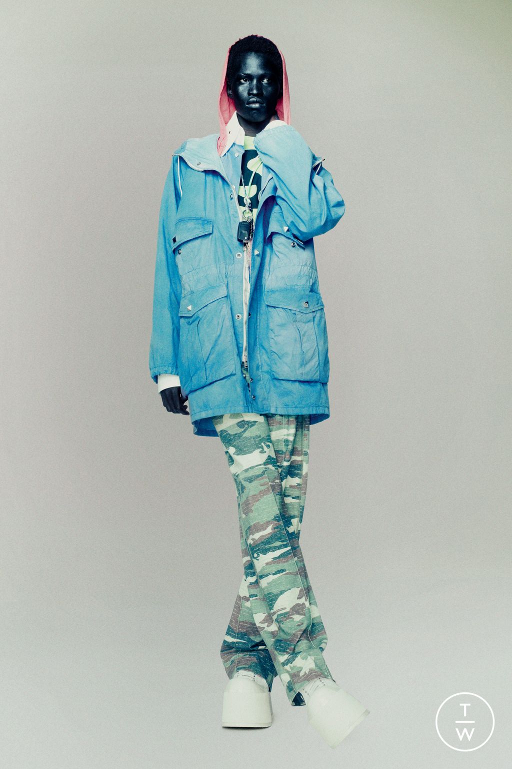 Fashion Week Paris Spring/Summer 2024 look 12 from the Acne Studios collection 男装
