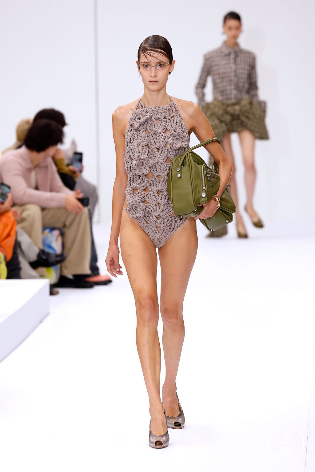 Fashion Week Paris Spring-Summer 2025 look 31 from the Acne Studios collection womenswear