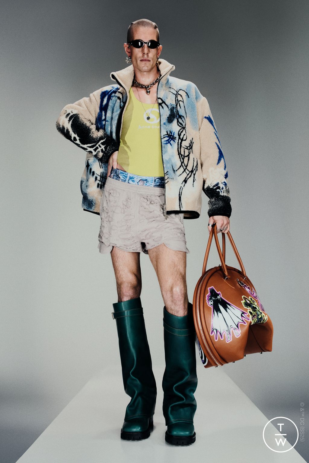 Fashion Week Paris Spring/Summer 2025 look 13 from the Acne Studios collection menswear