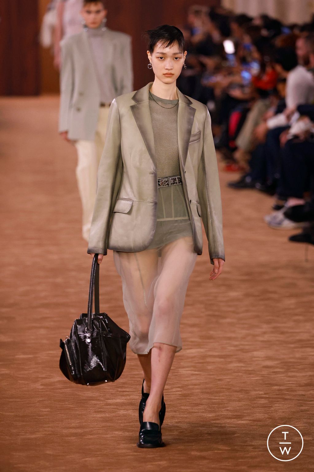 Fashion Week Paris Spring/Summer 2026 look 10 from the Acne Studios collection womenswear