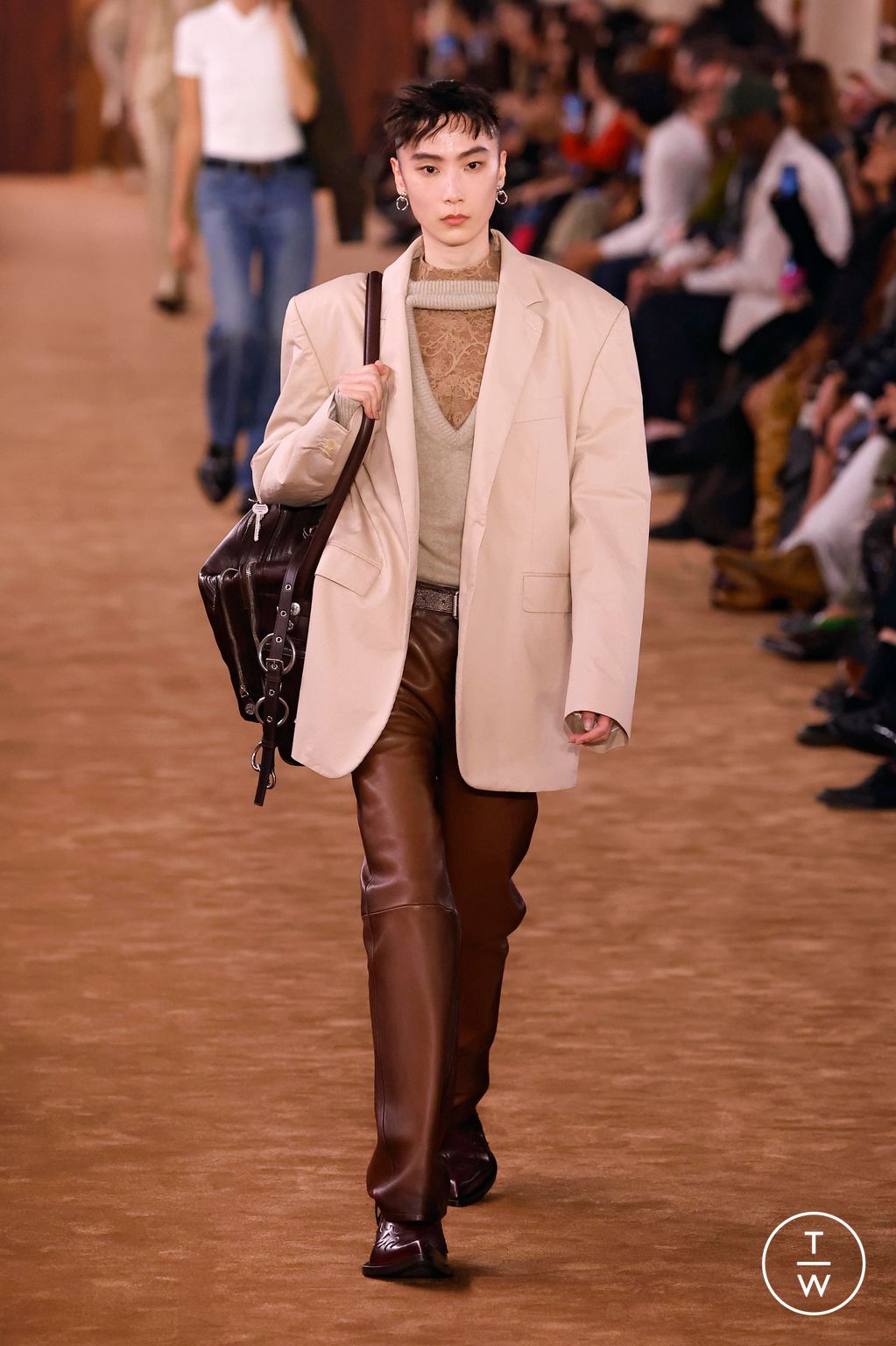 Fashion Week Paris Spring/Summer 2026 look 31 from the Acne Studios collection womenswear