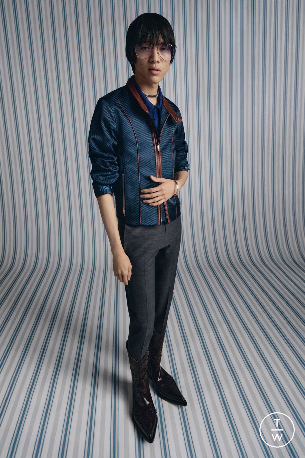 Fashion Week Paris Spring/Summer 2026 look 16 from the Acne Studios collection menswear