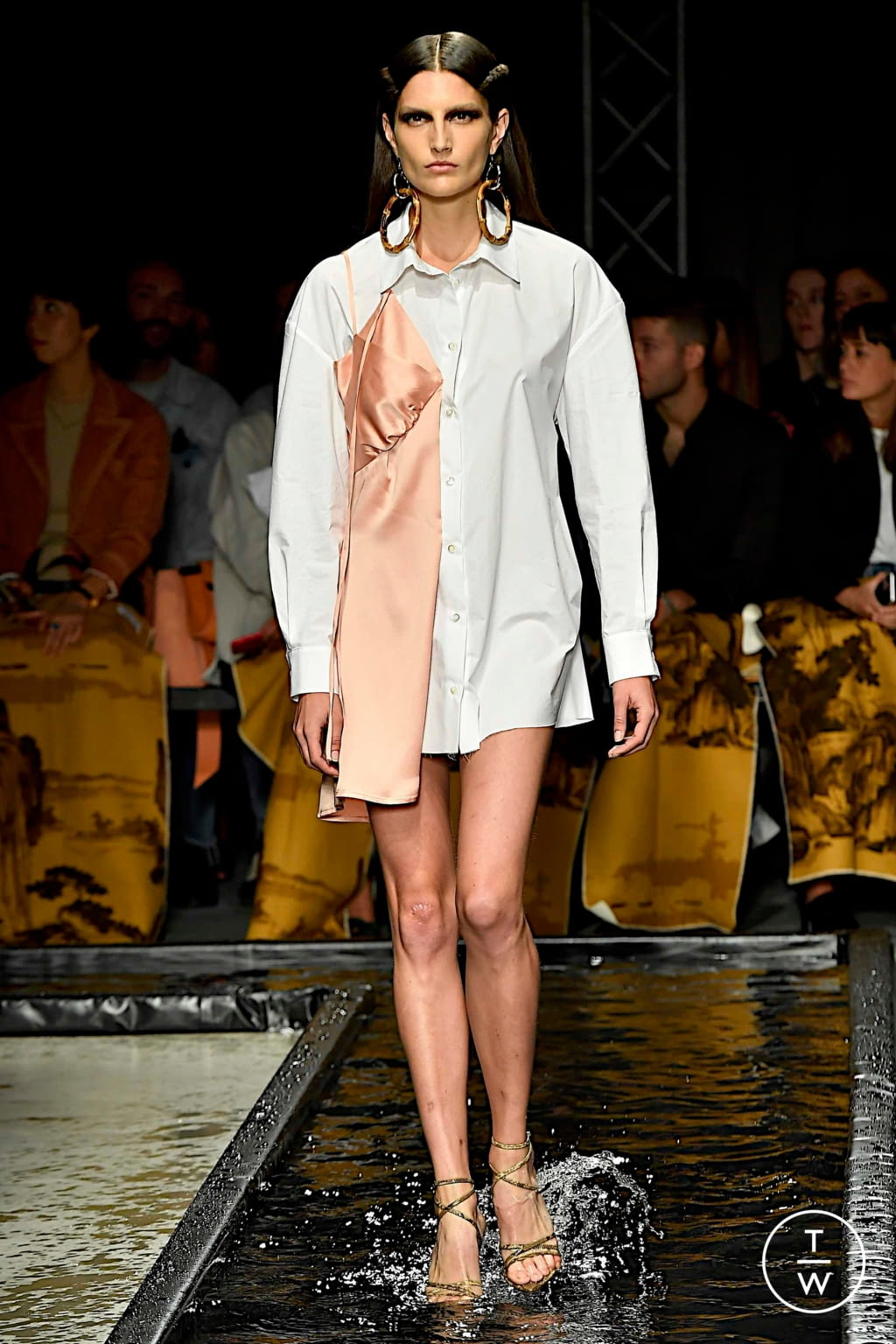 Fashion Week Milan Spring/Summer 2020 look 31 from the Act n°1 collection womenswear