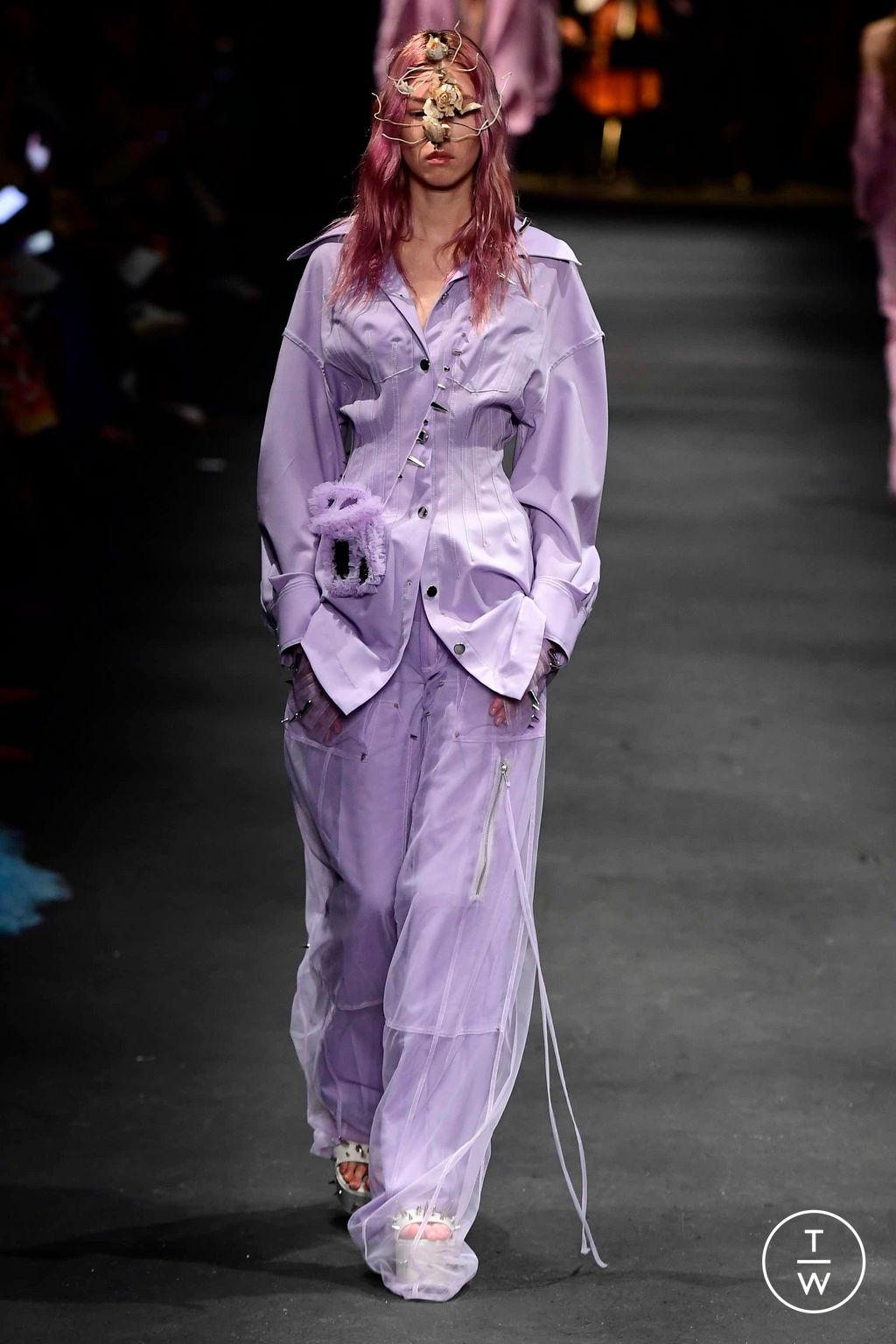 Fashion Week Milan Fall/Winter 2023 look 24 de la collection Act n°1 womenswear