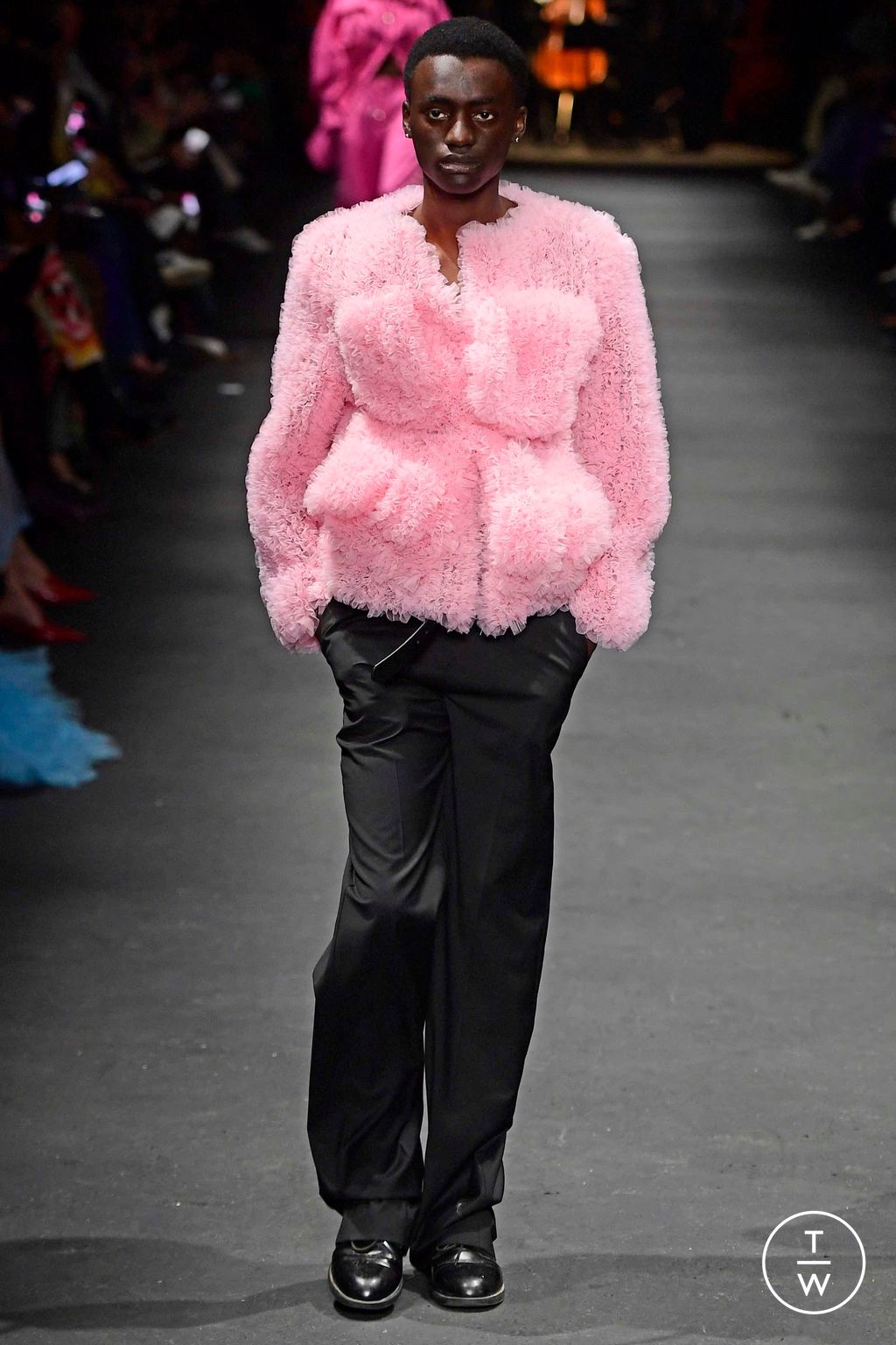 Fashion Week Milan Fall/Winter 2023 look 27 de la collection Act n°1 womenswear