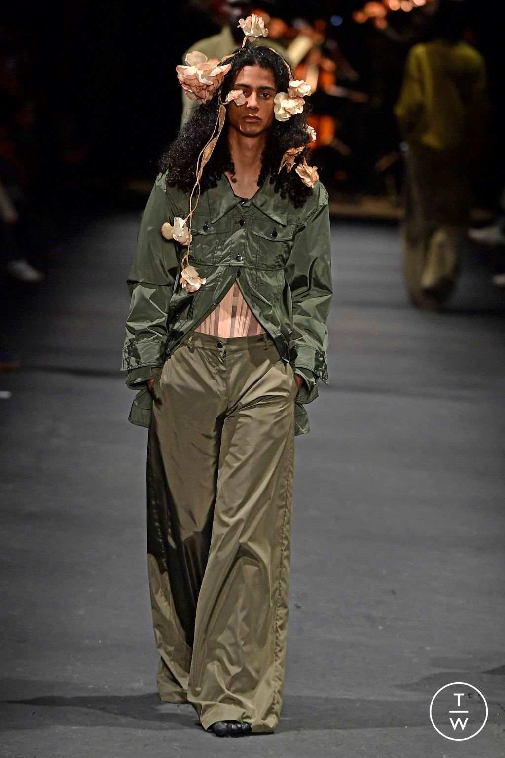 Fashion Week Milan Fall/Winter 2023 look 44 de la collection Act n°1 womenswear