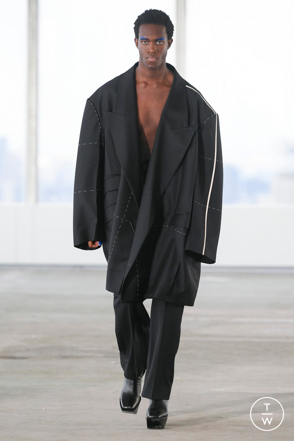 Fashion Week New York Spring/Summer 2023 look 49 de la collection Peter Do womenswear