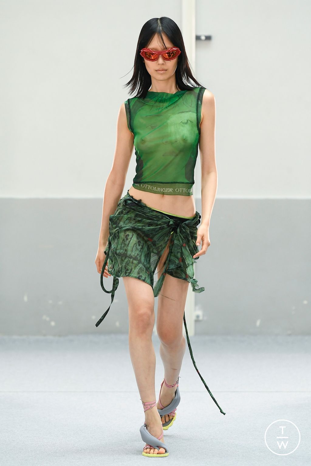 Fashion Week Paris Spring/Summer 2023 look 15 from the Ottolinger collection womenswear