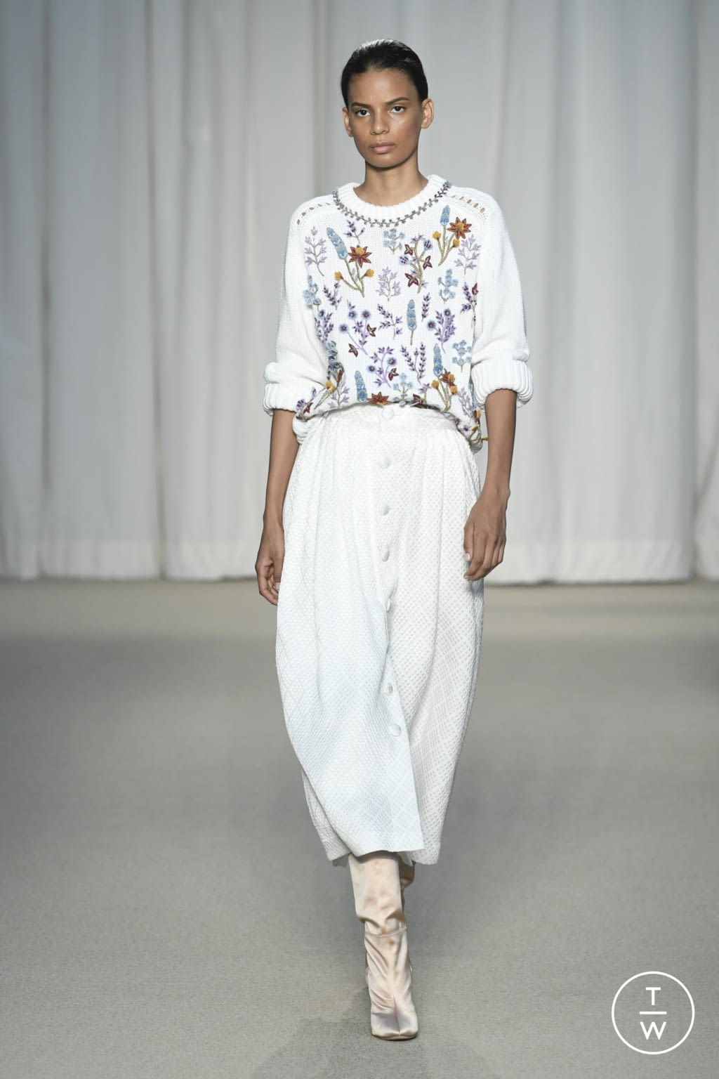 Fashion Week New York Spring/Summer 2022 look 15 de la collection Adam Lippes womenswear