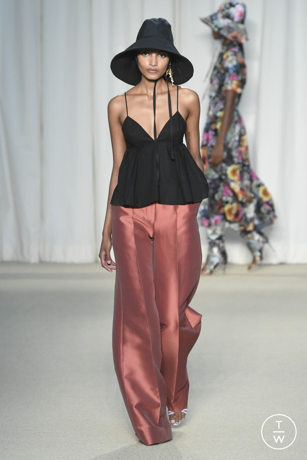 Fashion Week New York Spring/Summer 2022 look 23 from the Adam Lippes collection womenswear