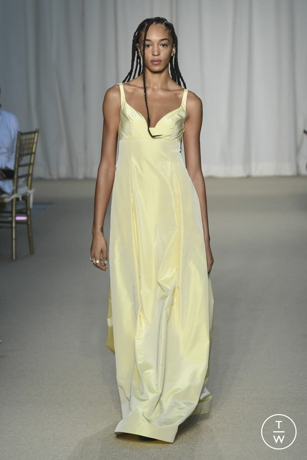 Fashion Week New York Spring/Summer 2022 look 31 from the Adam Lippes collection womenswear