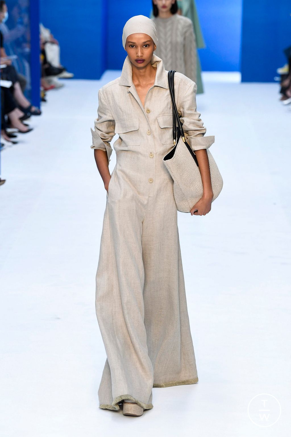 Fashion Week Milan Spring/Summer 2023 look 27 de la collection Max Mara womenswear