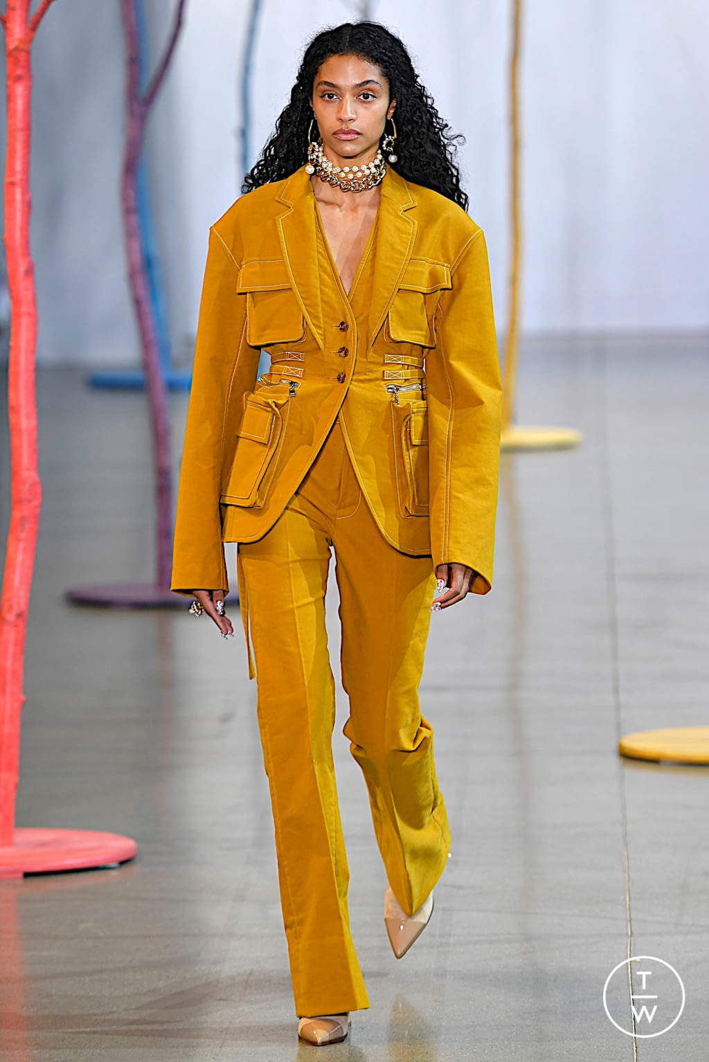 Fashion Week New York Fall/Winter 2019 look 1 from the Adeam collection 女装