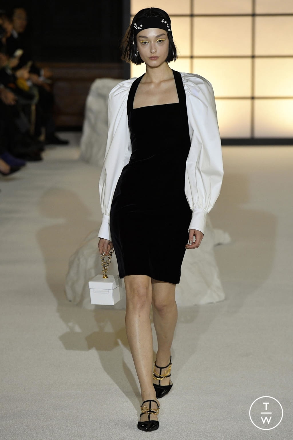 Fashion Week New York Fall/Winter 2020 look 2 from the Adeam collection womenswear