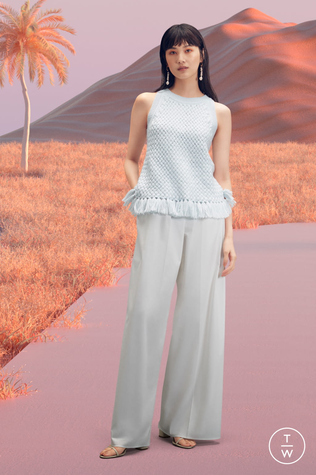 Fashion Week New York Spring/Summer 2022 look 15 from the Adeam collection 女装