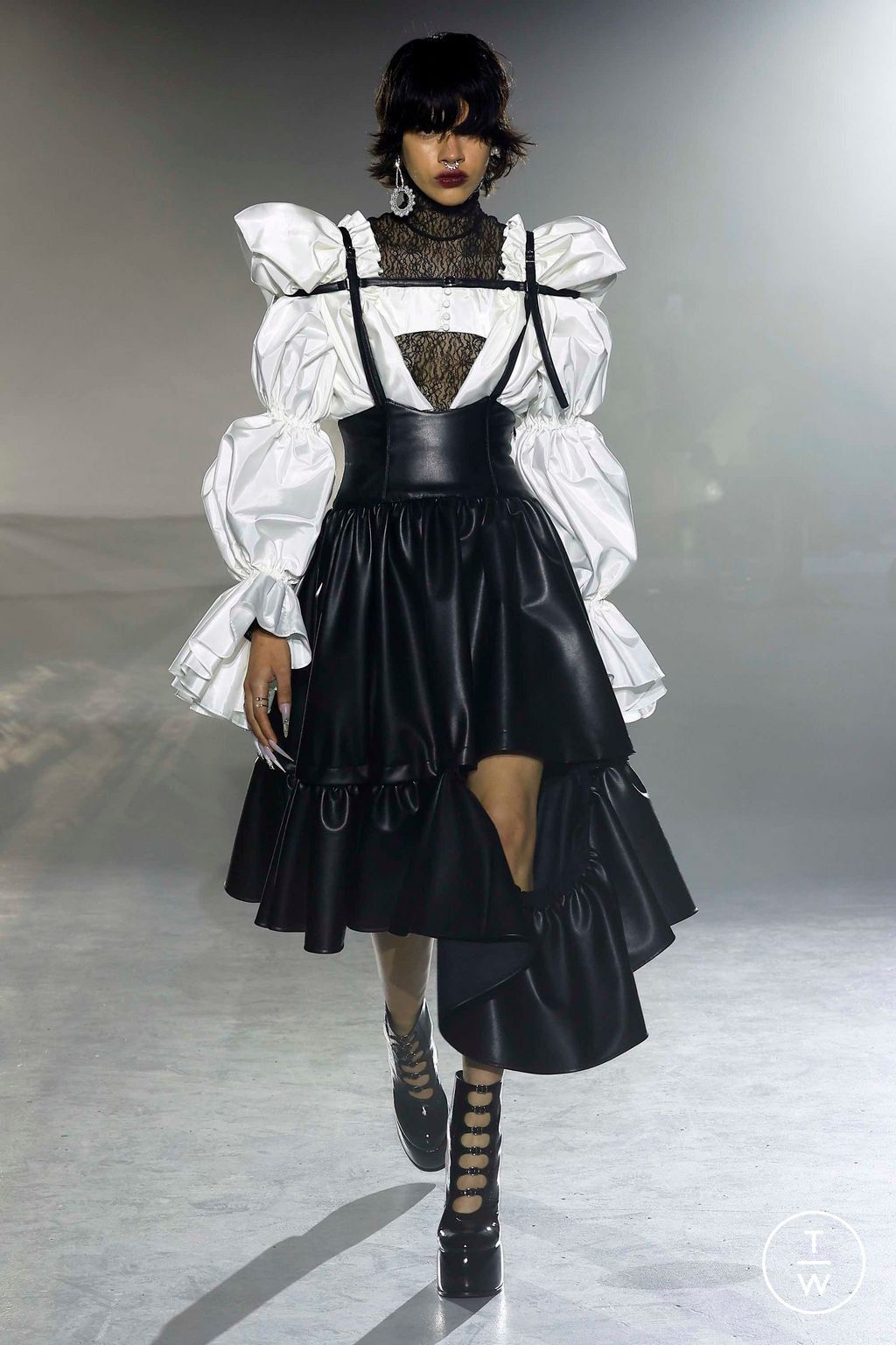 Fashion Week New York Fall/Winter 2023 look 11 de la collection Adeam womenswear