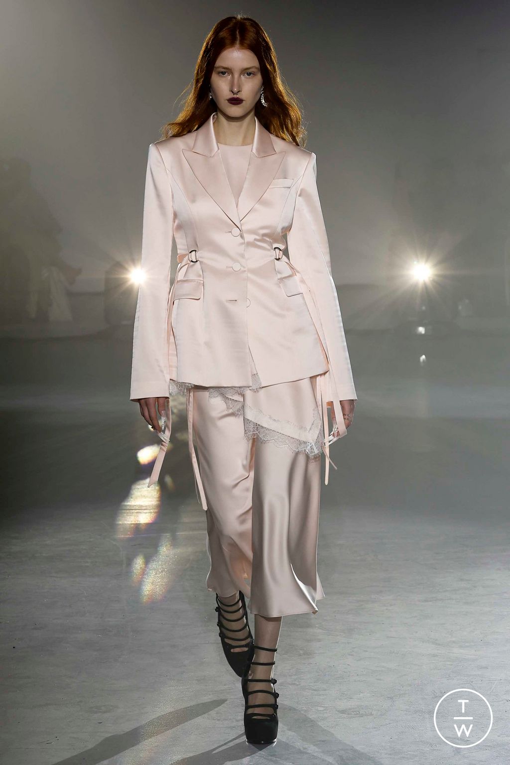 Fashion Week New York Fall/Winter 2023 look 18 de la collection Adeam womenswear