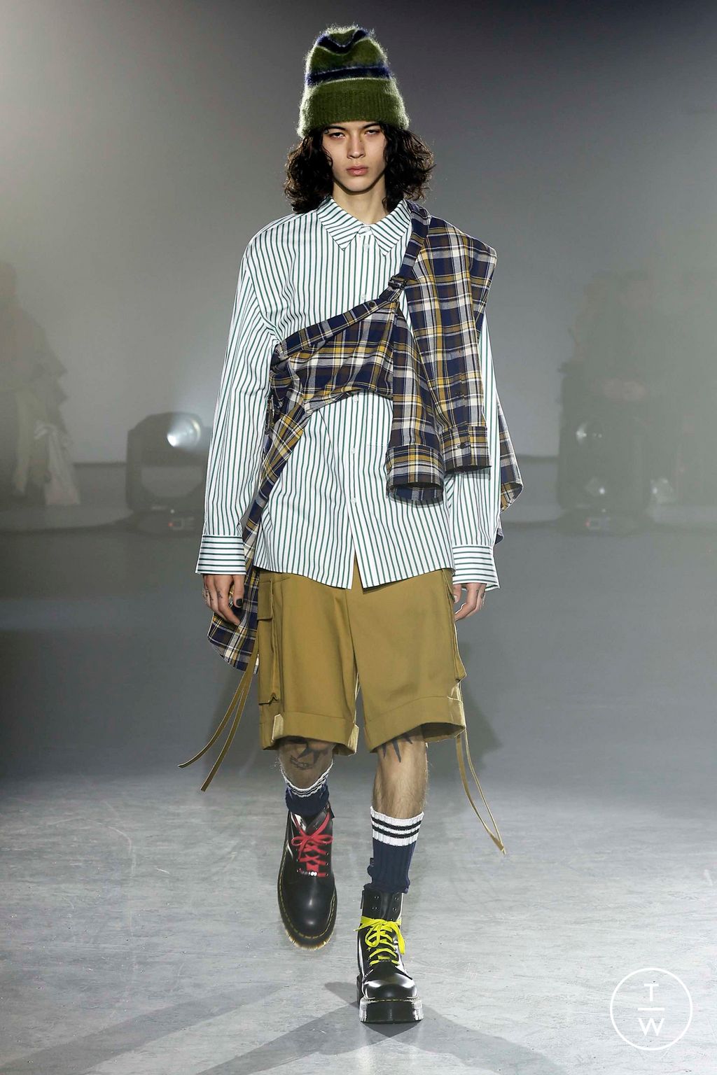 Fashion Week New York Fall/Winter 2023 look 43 from the Adeam collection 女装