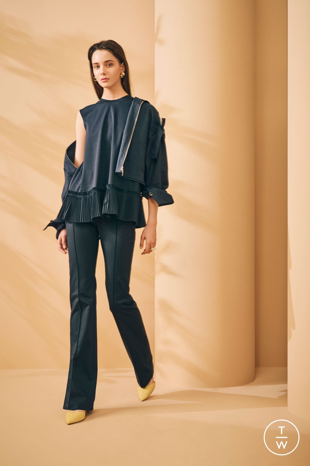 Fashion Week New York Pre-Fall 2024 look 16 de la collection Adeam womenswear