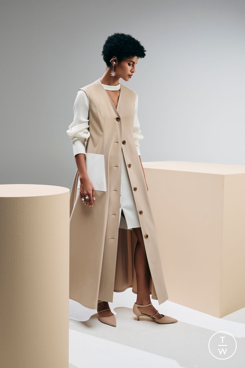 Fashion Week New York Resort 2024 look 2 de la collection Adeam womenswear