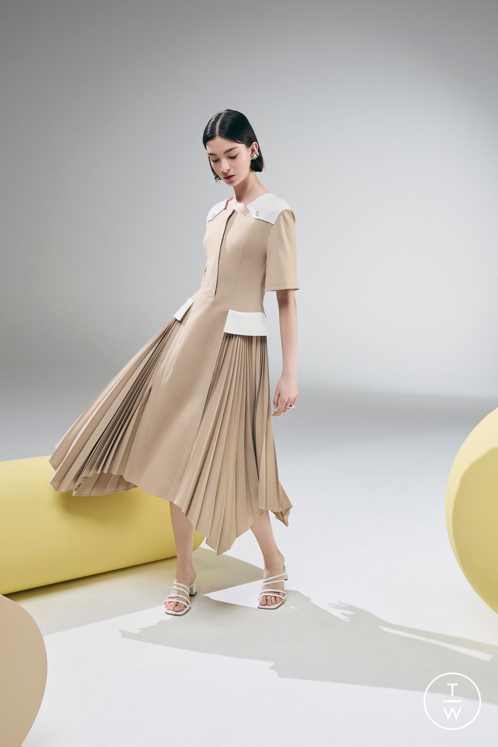 Fashion Week New York Resort 2024 look 5 de la collection Adeam womenswear
