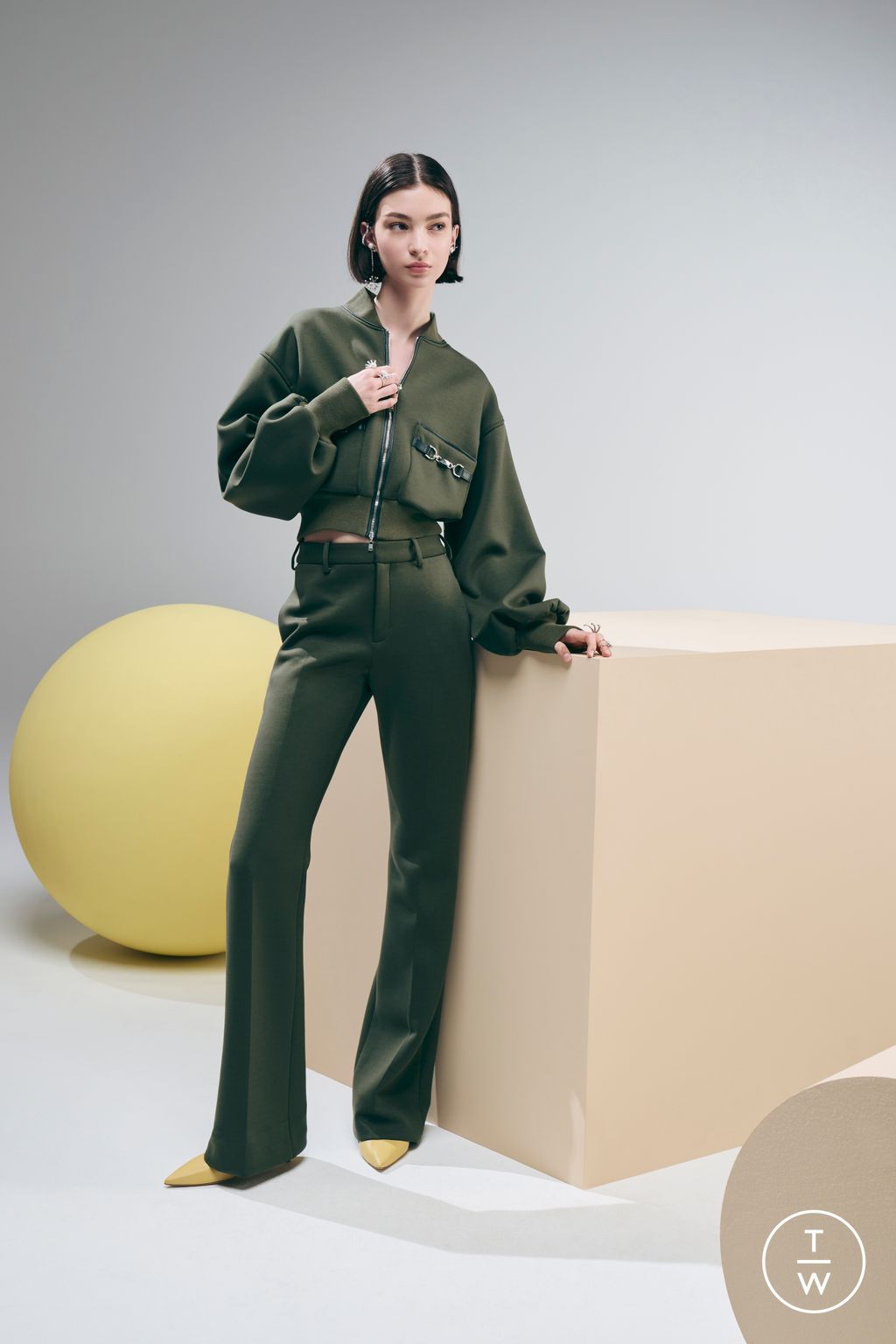 Fashion Week New York Resort 2024 look 11 de la collection Adeam womenswear