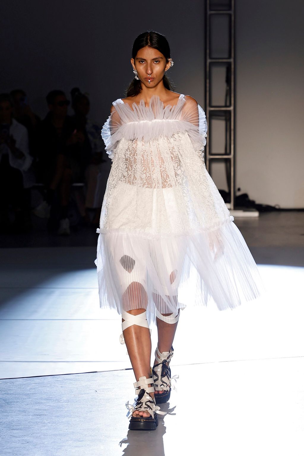 Fashion Week New York Spring/Summer 2024 look 2 de la collection Adeam womenswear