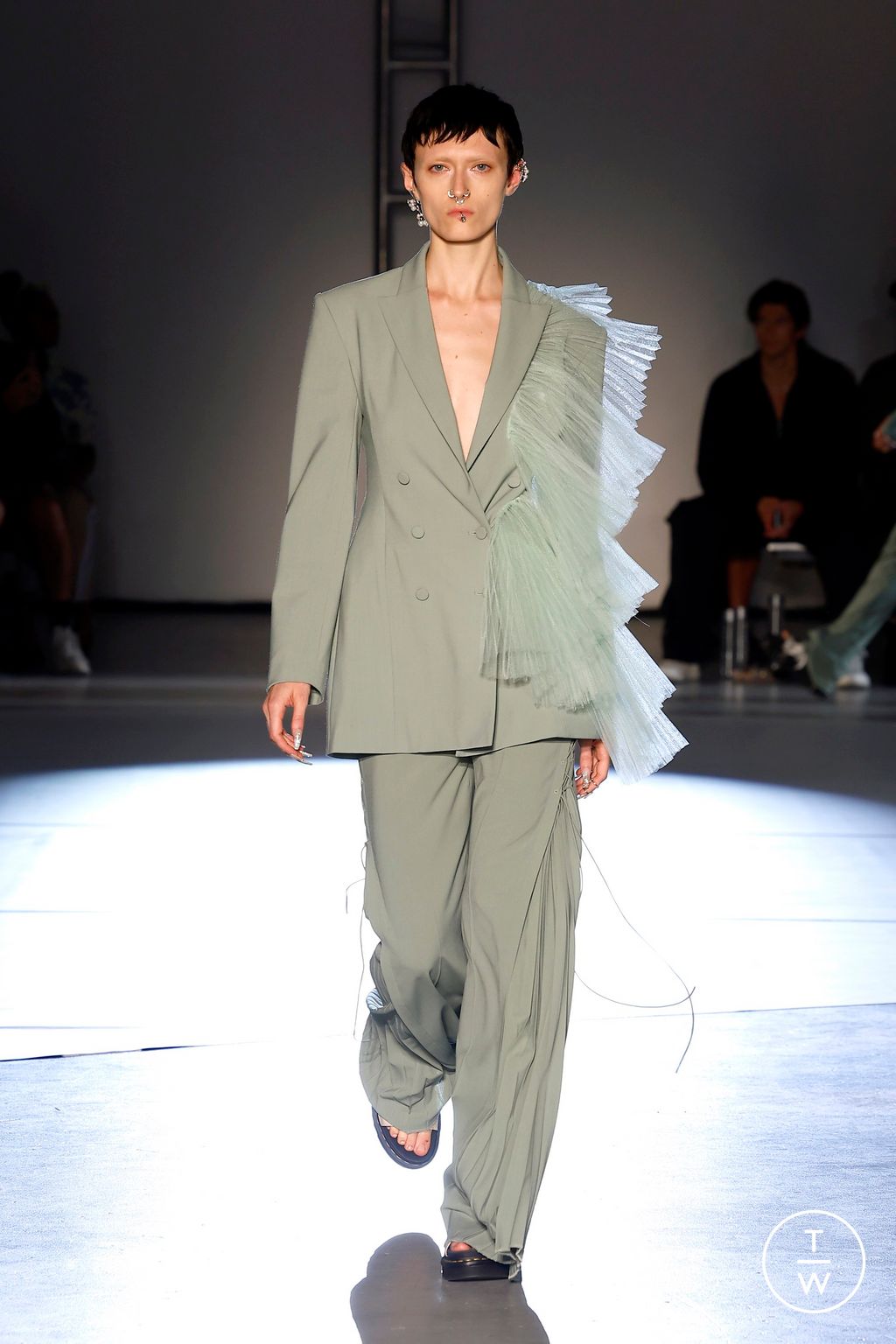 Fashion Week New York Spring/Summer 2024 look 17 de la collection Adeam womenswear