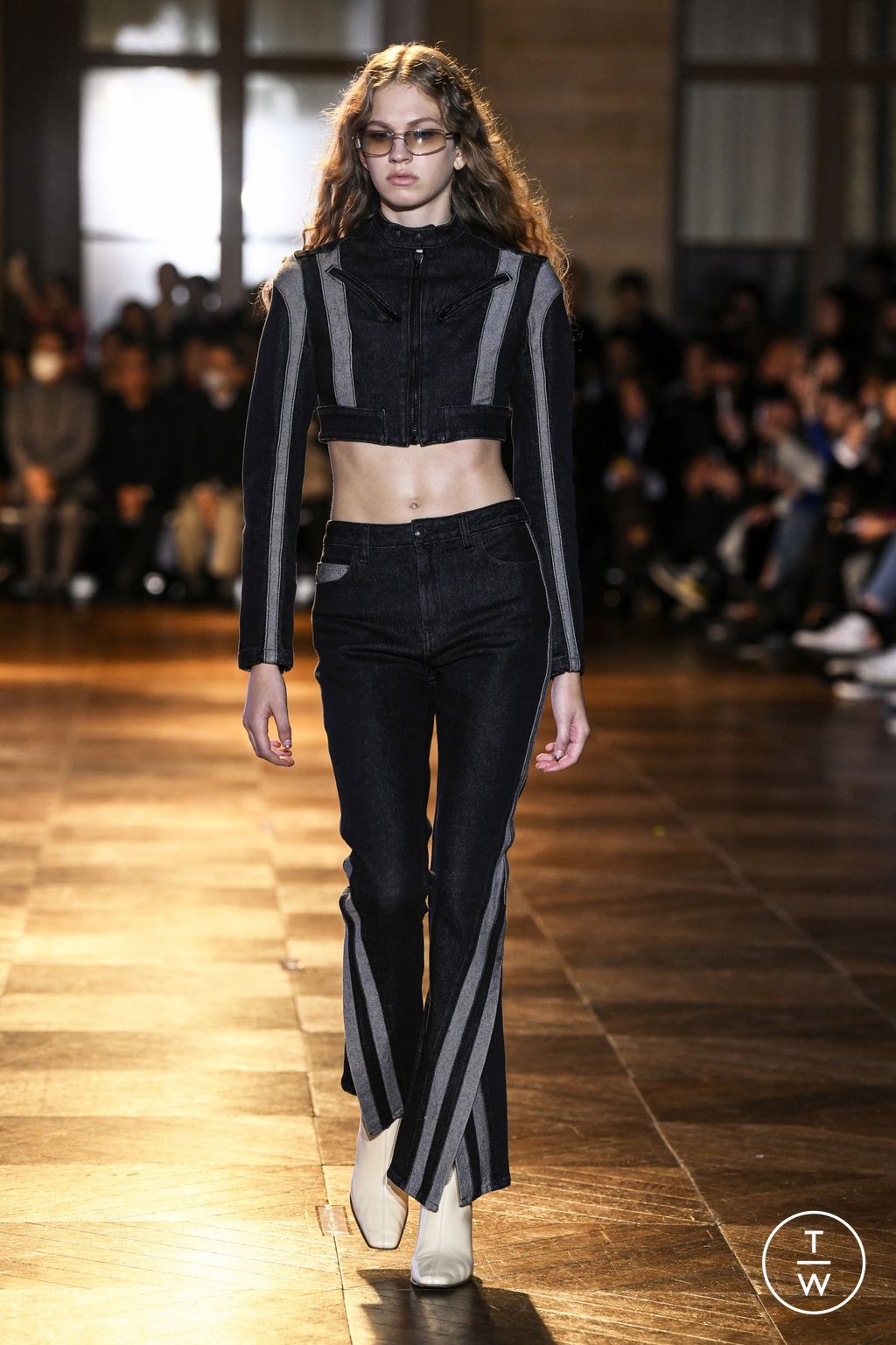 Fashion Week Paris Spring/Summer 2023 look 14 from the Koché collection 女装