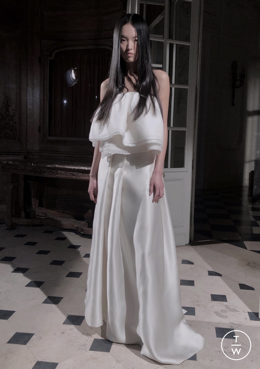 Fashion Week Paris Spring/Summer 2022 look 3 from the Aelis collection couture