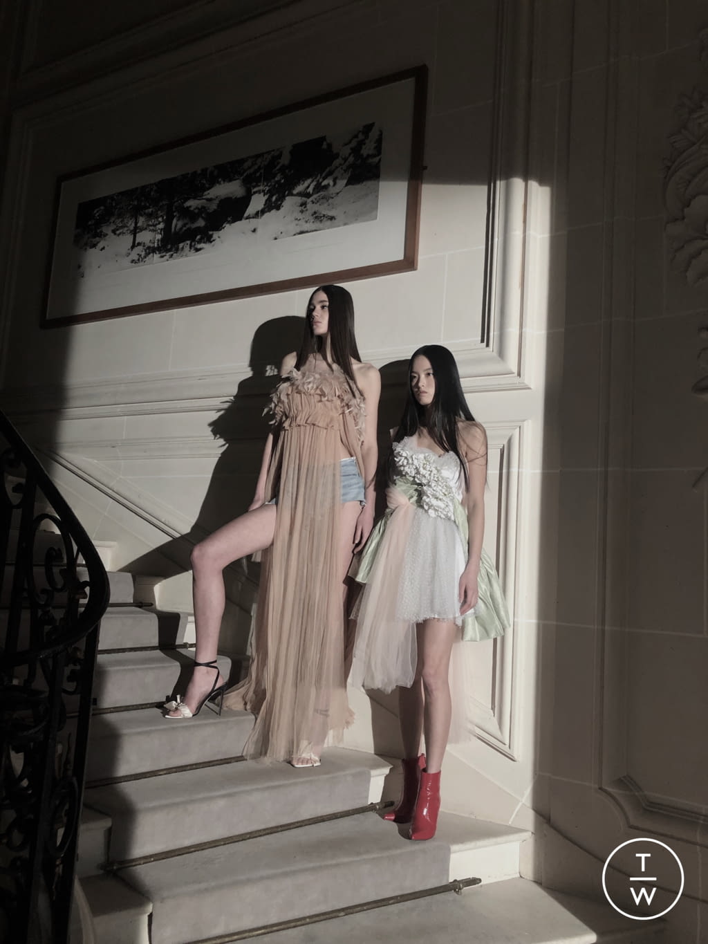 Fashion Week Paris Spring/Summer 2022 look 22 de la collection Aelis couture