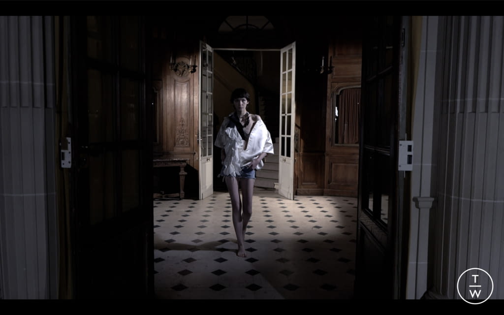 Fashion Week Paris Spring/Summer 2022 look 39 from the Aelis collection couture