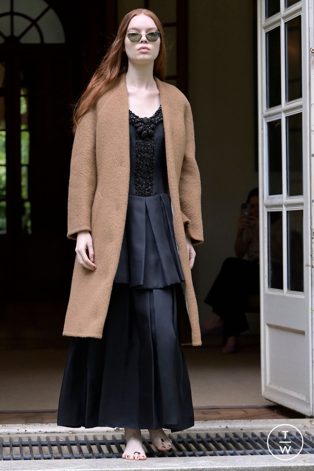 Fashion Week Paris Fall/Winter 2022 look 10 de la collection Aelis couture
