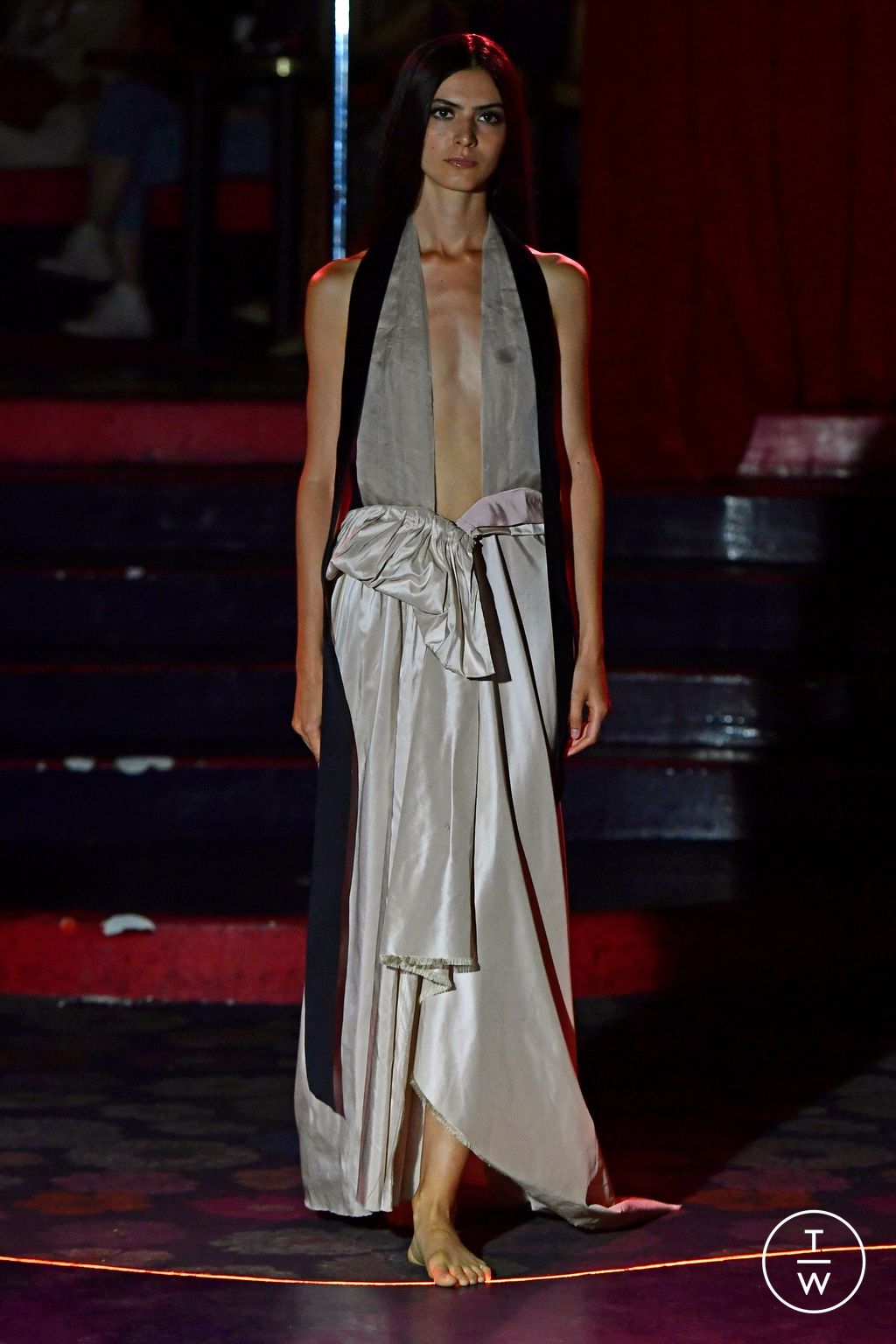 Fashion Week Paris Fall/Winter 2023 look 8 from the Aelis collection couture