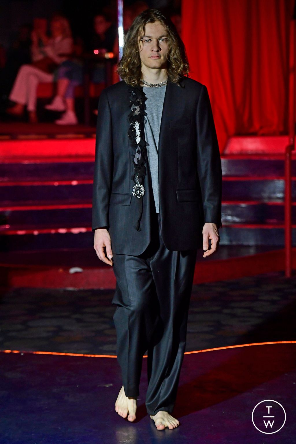 Fashion Week Paris Fall/Winter 2023 look 16 from the Aelis collection couture