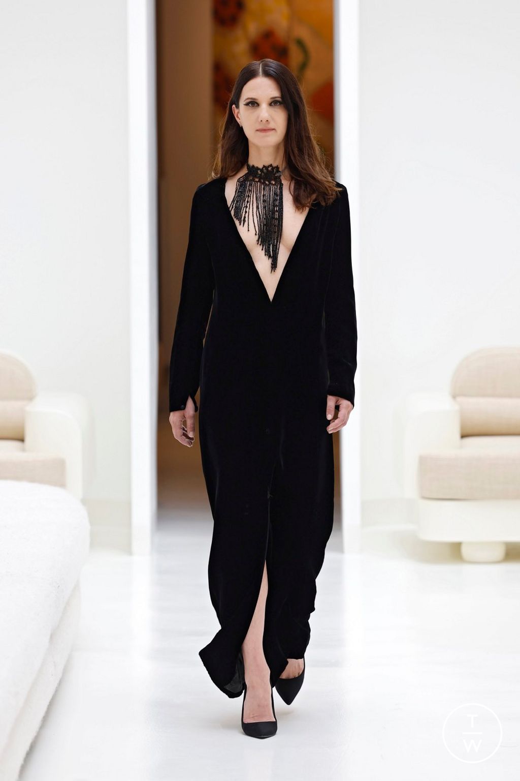 Fashion Week Paris Fall/Winter 2024 look 16 from the Aelis collection couture