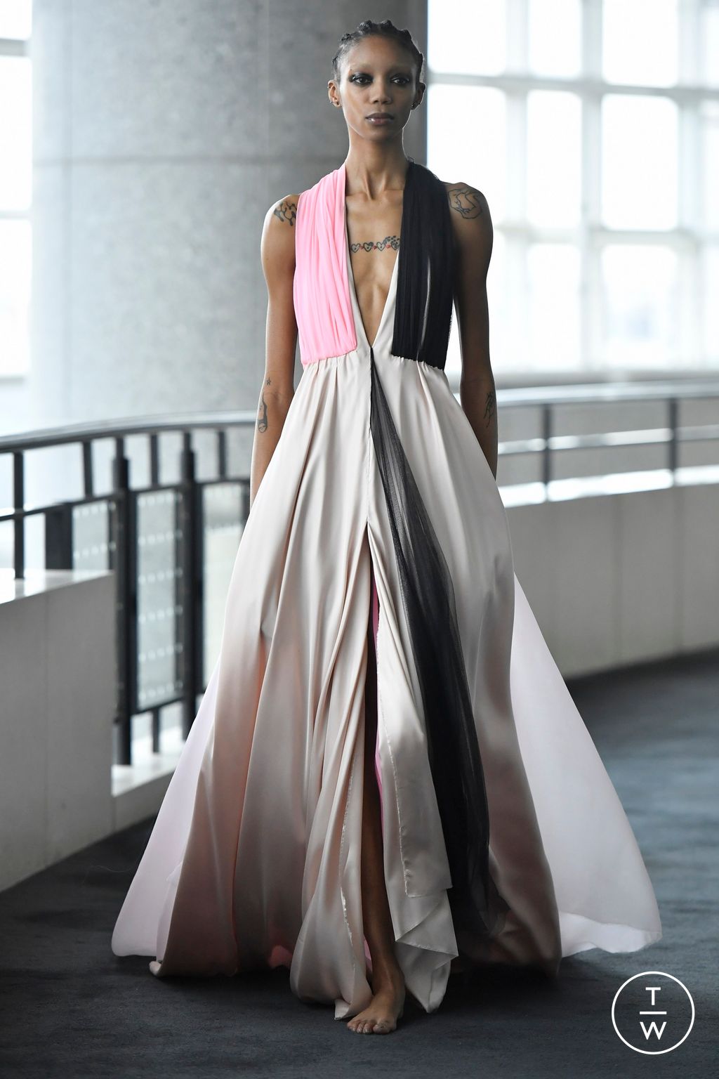 Fashion Week Paris Spring/Summer 2024 look 6 from the Aelis collection couture