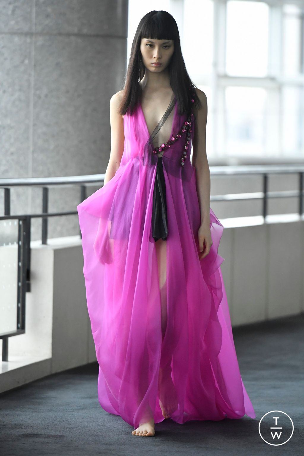 Fashion Week Paris Spring/Summer 2024 look 10 de la collection Aelis couture