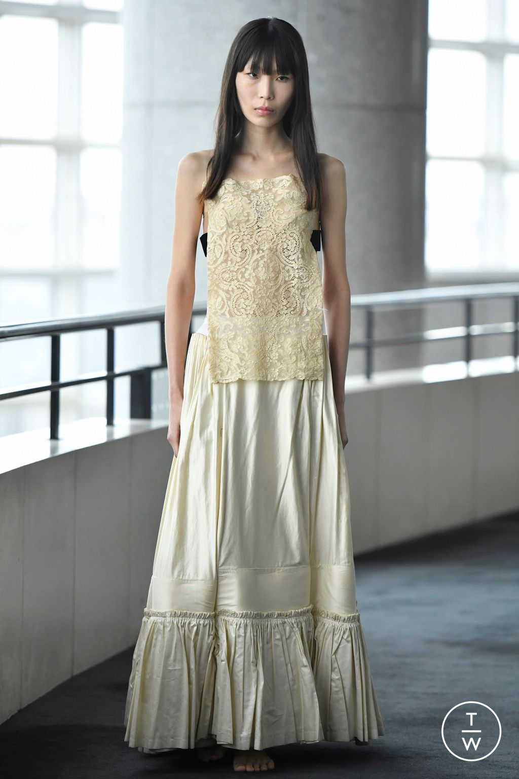 Fashion Week Paris Spring/Summer 2024 look 16 from the Aelis collection couture