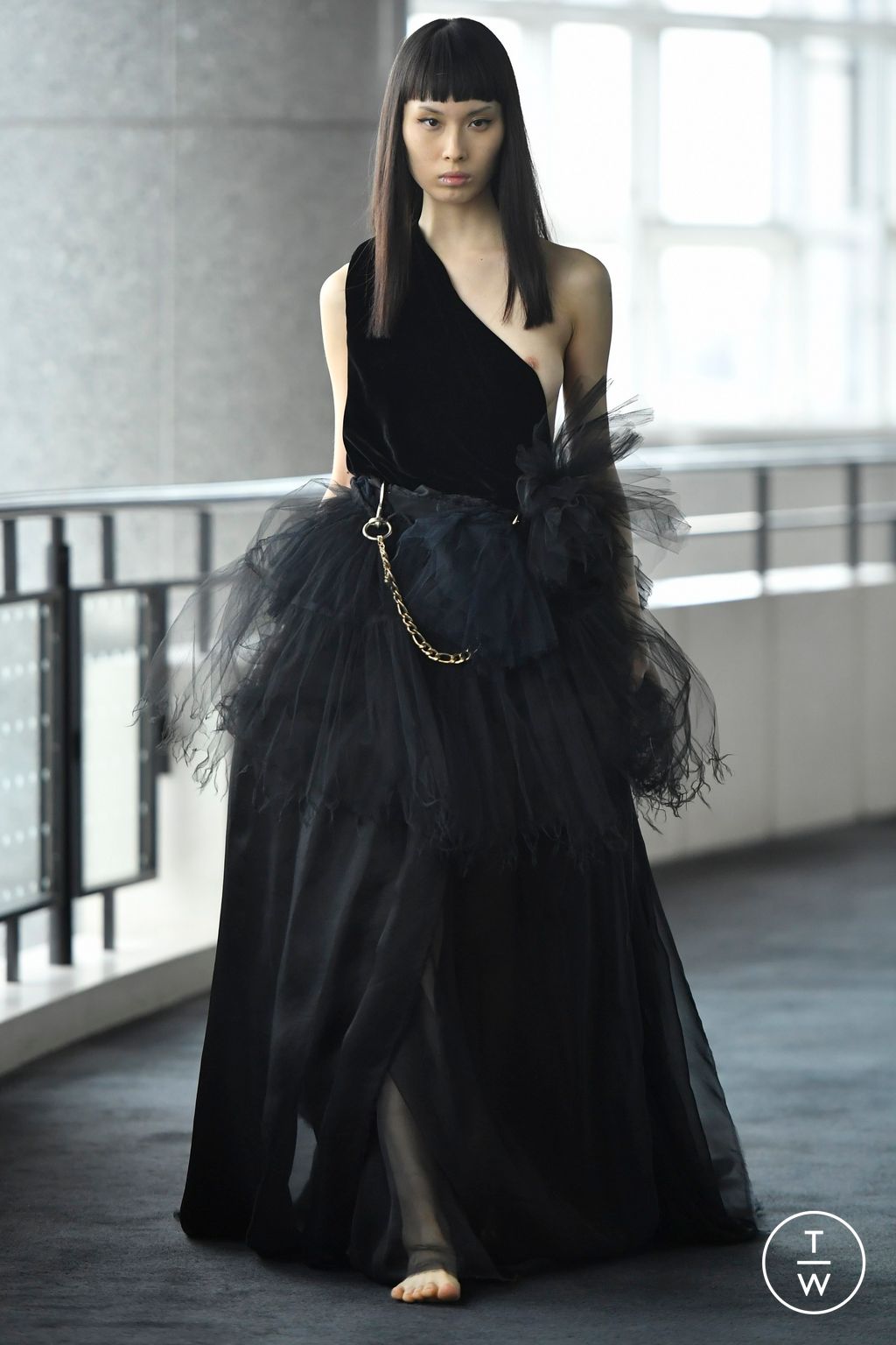 Fashion Week Paris Spring/Summer 2024 look 23 from the Aelis collection couture