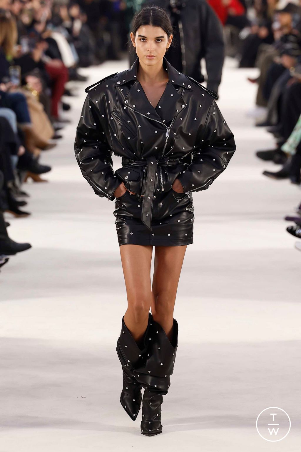 Fashion Week Paris Spring/Summer 2023 look 8 from the Alexandre Vauthier collection couture