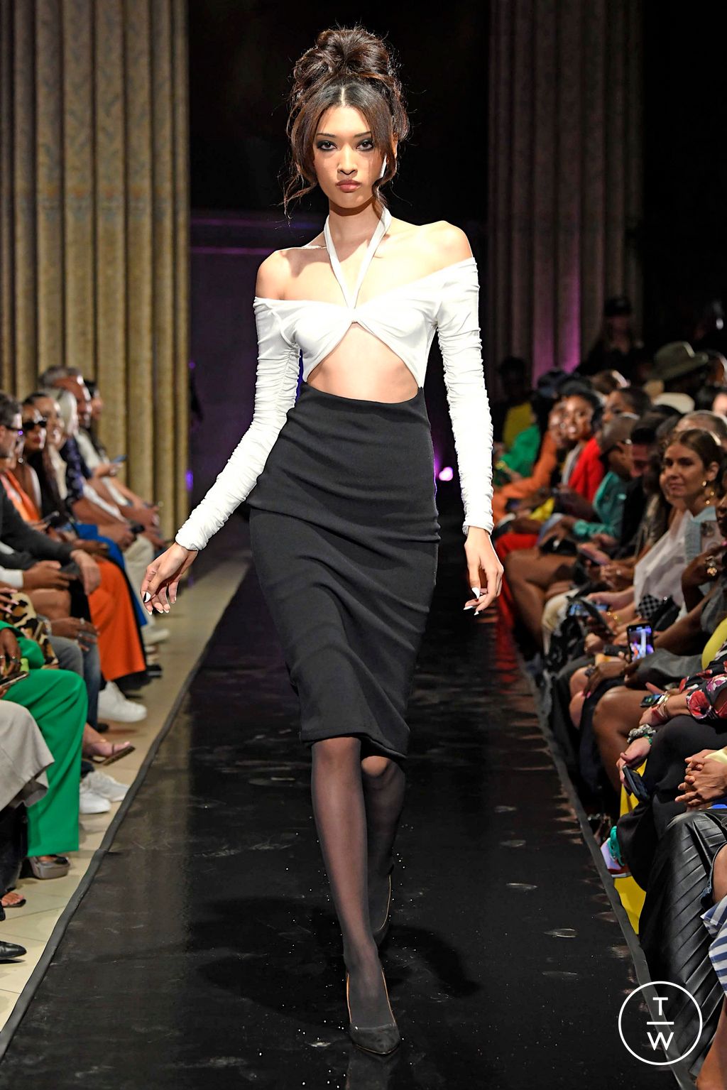 Fashion Week New York Fall/Winter 2022 look 36 de la collection Sergio Hudson womenswear